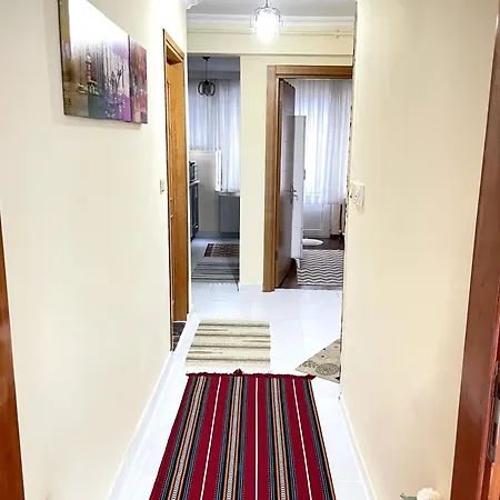 Apartment In Historic Uskudar Istanbul