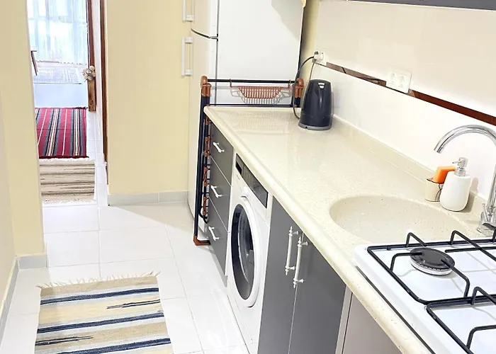 In Historic Uskudar Apartmán *